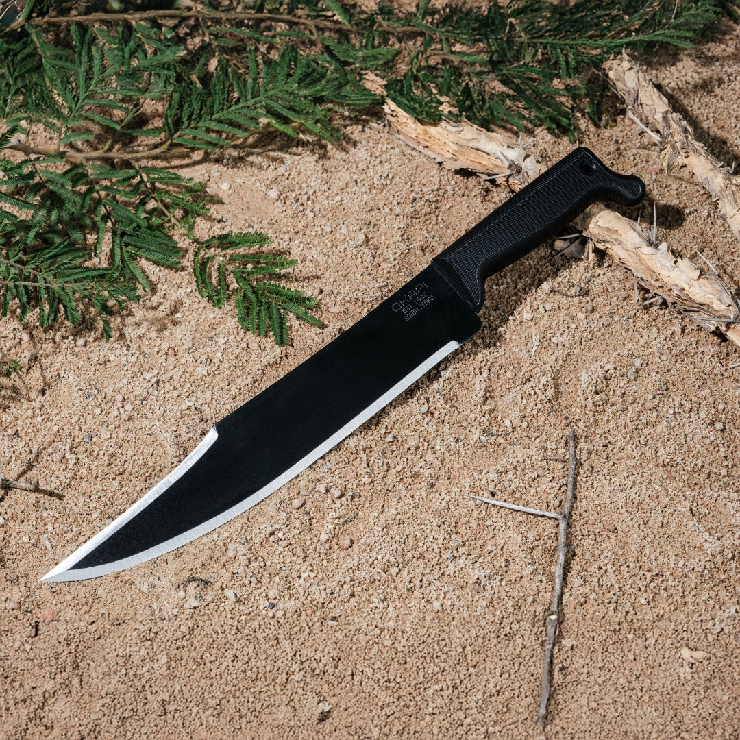 Okapi Bowie Machete with black handle
