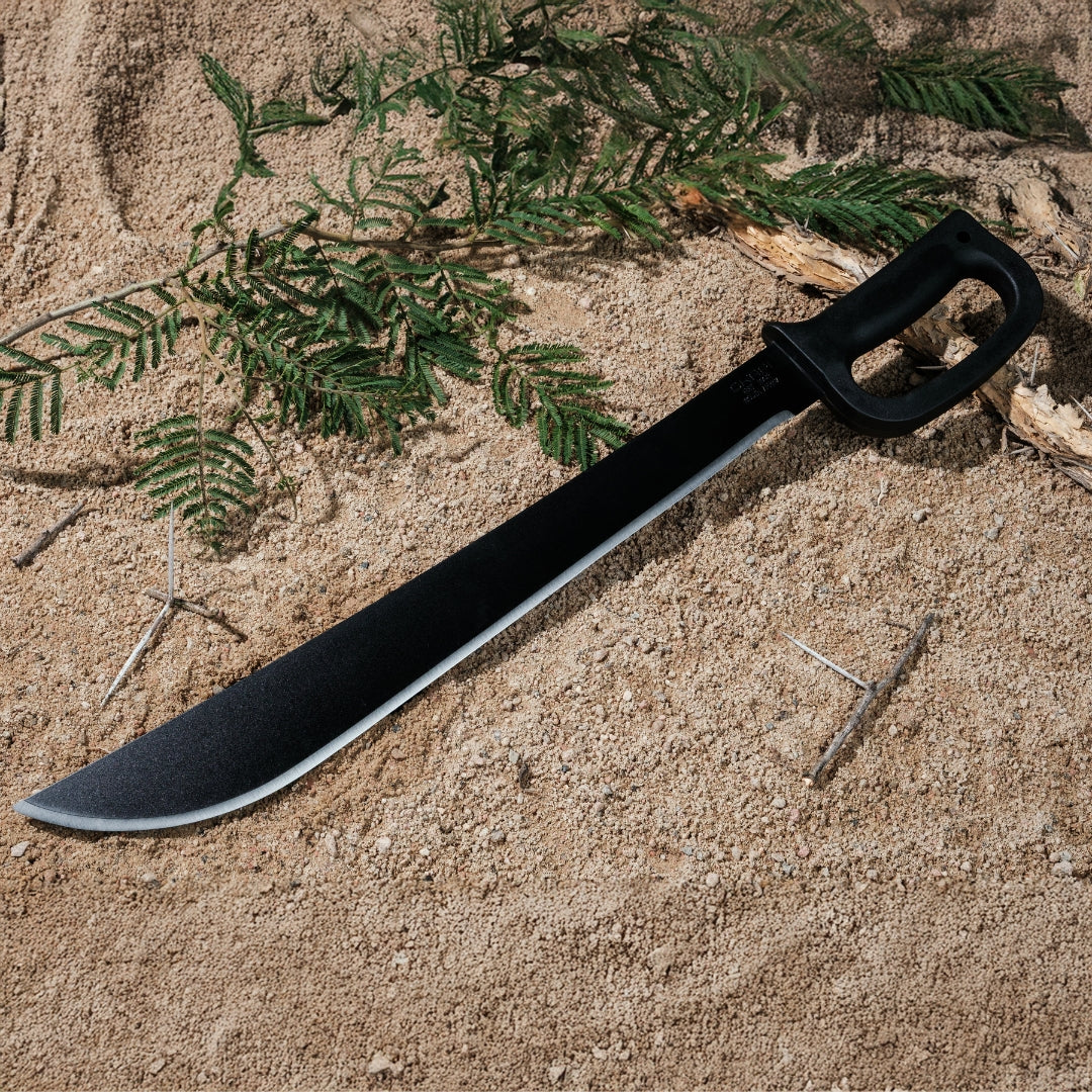 Okapi D-Ring Machete with black handle
