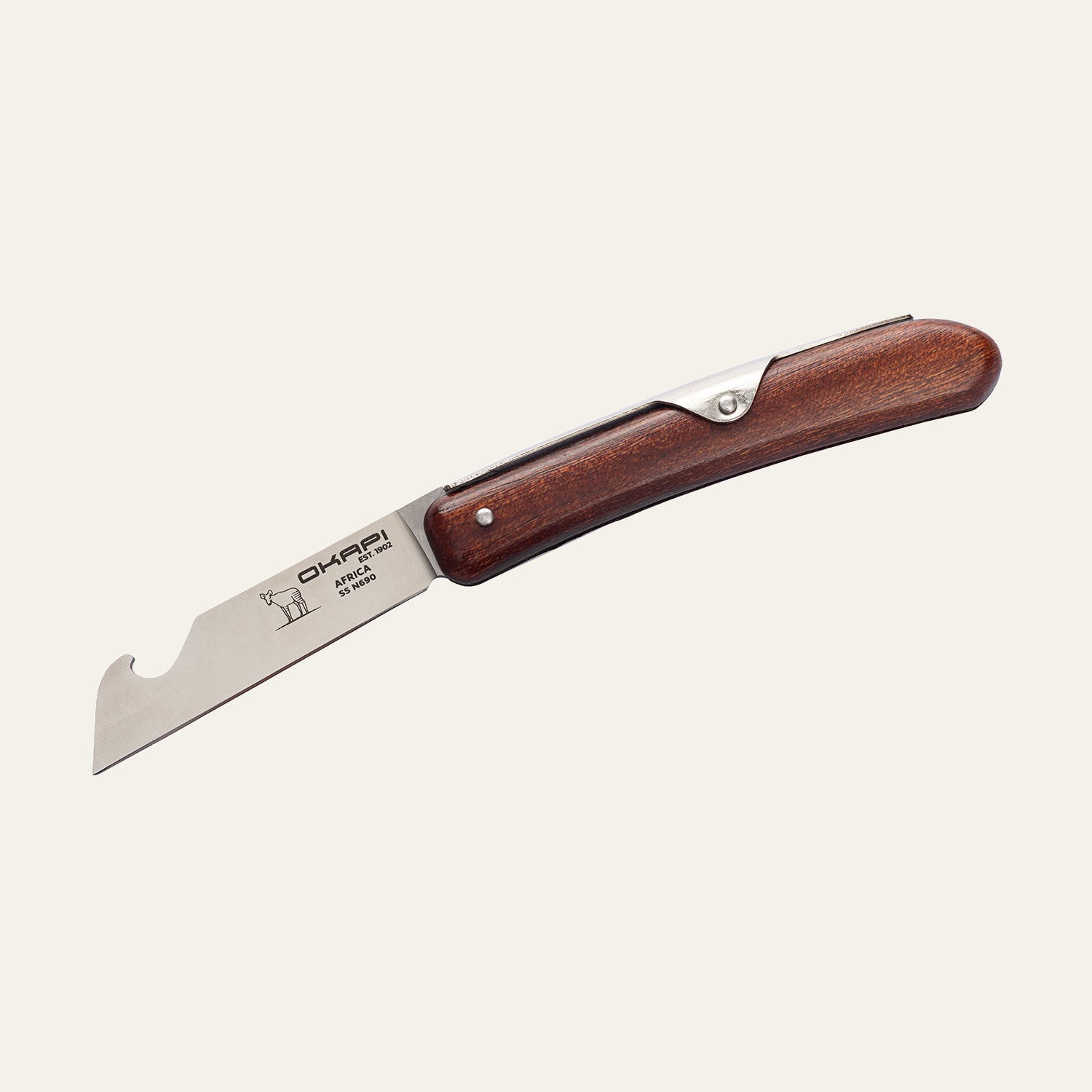 Close-up Okapi Biltong and Beer Knife with wooden handle