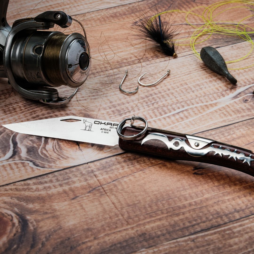 Okapi Lock Knife with wooden handle for fishing